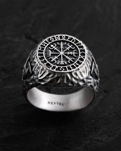 Silver ring VEGVISIR. RUNES