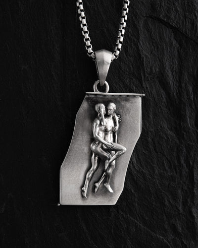 Silver pendant IN BED