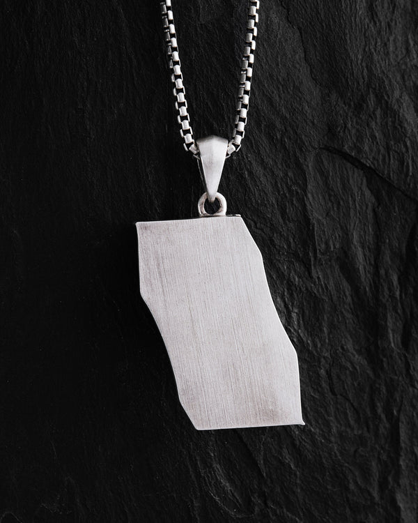 Silver pendant IN BED