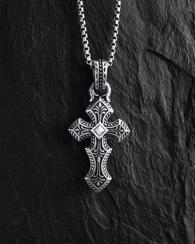 Silver cross INITIUM ET FINIS