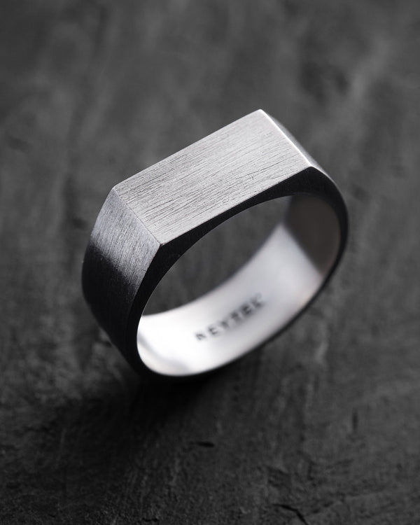 Silver ring GRAVIS