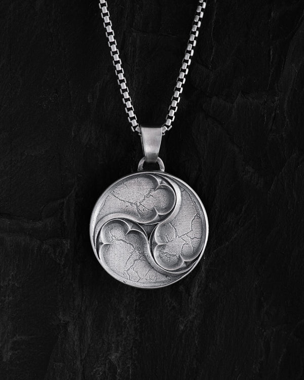 Silberanhänger TRISKELION