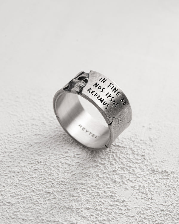 Silver ring REVERTO