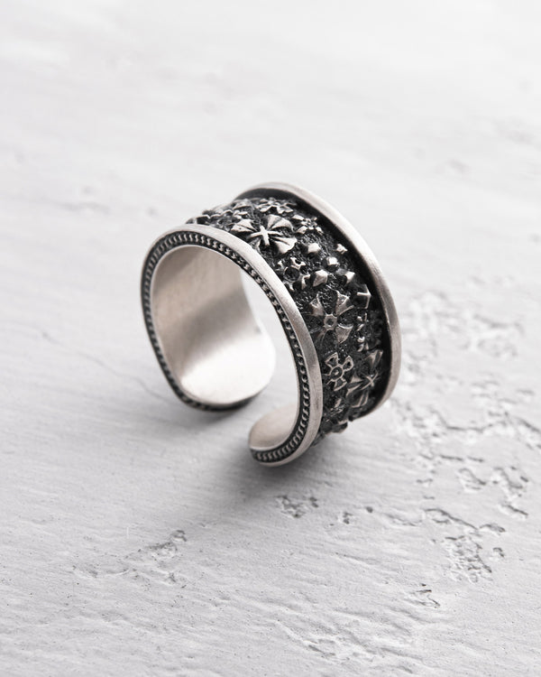 beb7204e09d625d753e28daff6343358