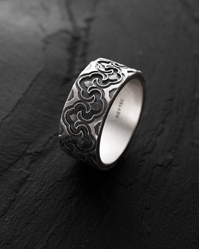 06b32438416551d2303becbc284010bb