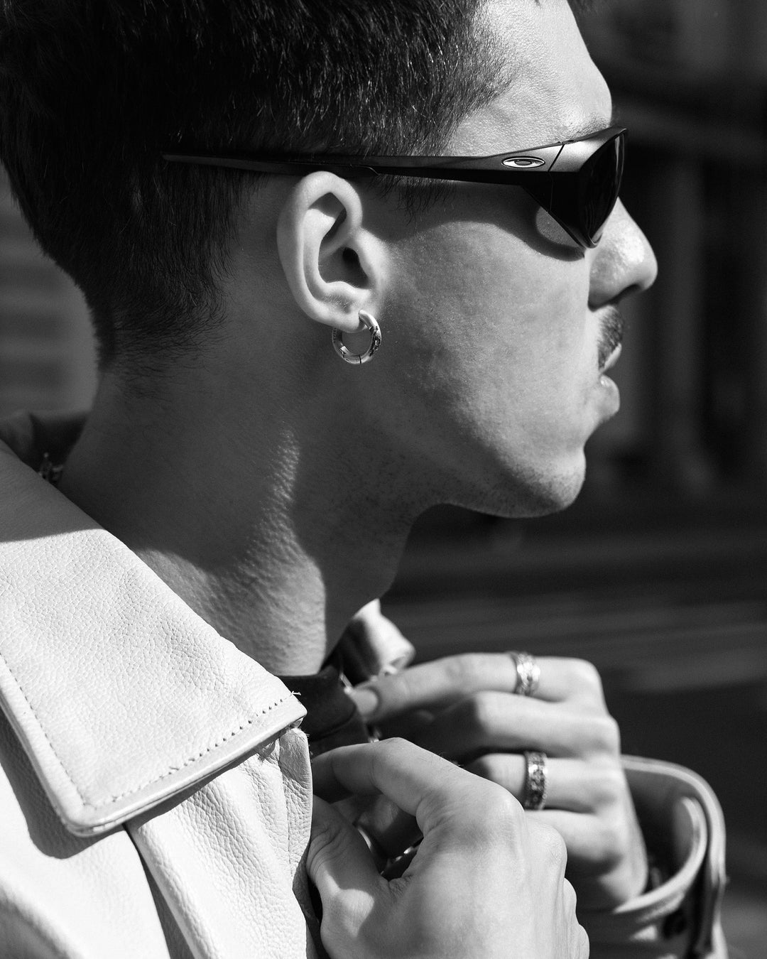 Boucle d'oreille unique en argent KLETTUR