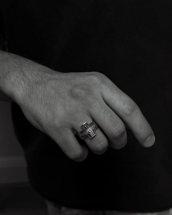 Silver ring DIOS ES AMOS