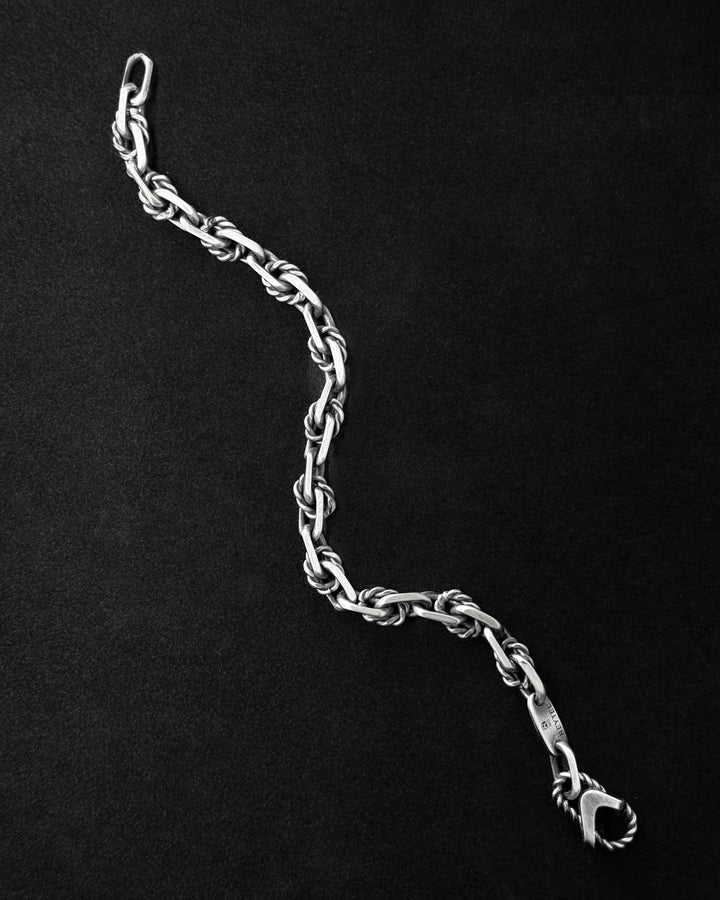 906f1324401addabc9f64956a3f83ba3