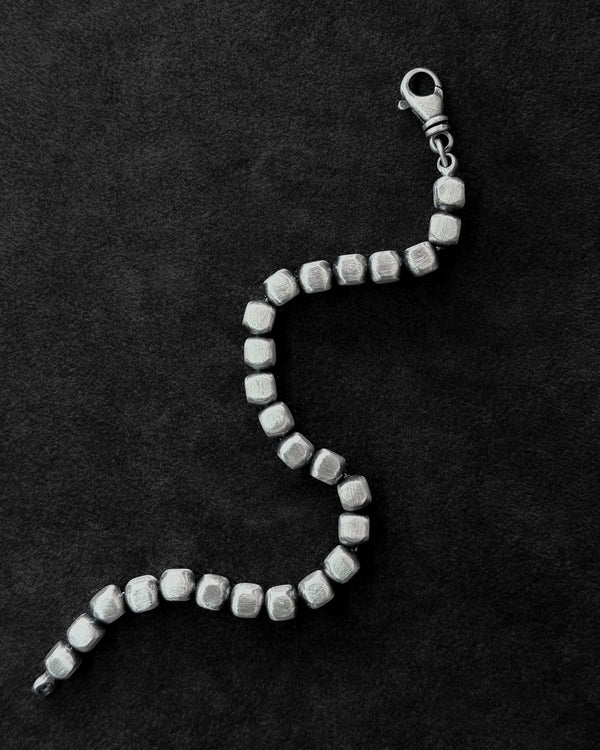 4b5525bffe12244692ab174e076383a5