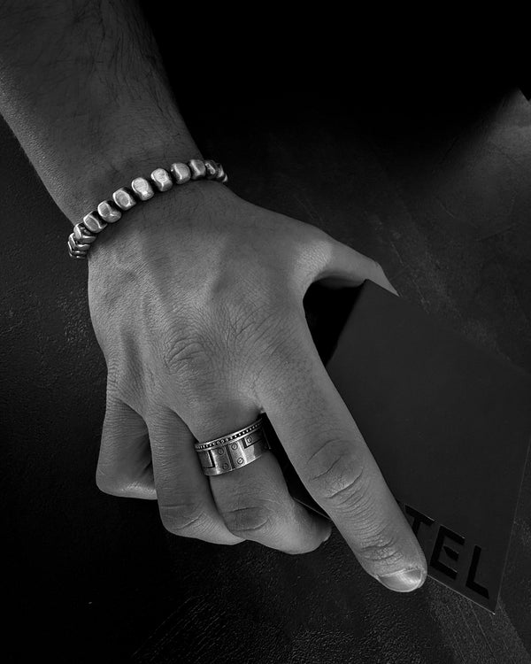 4f5e452f7d8c406e6781e13b206c770d