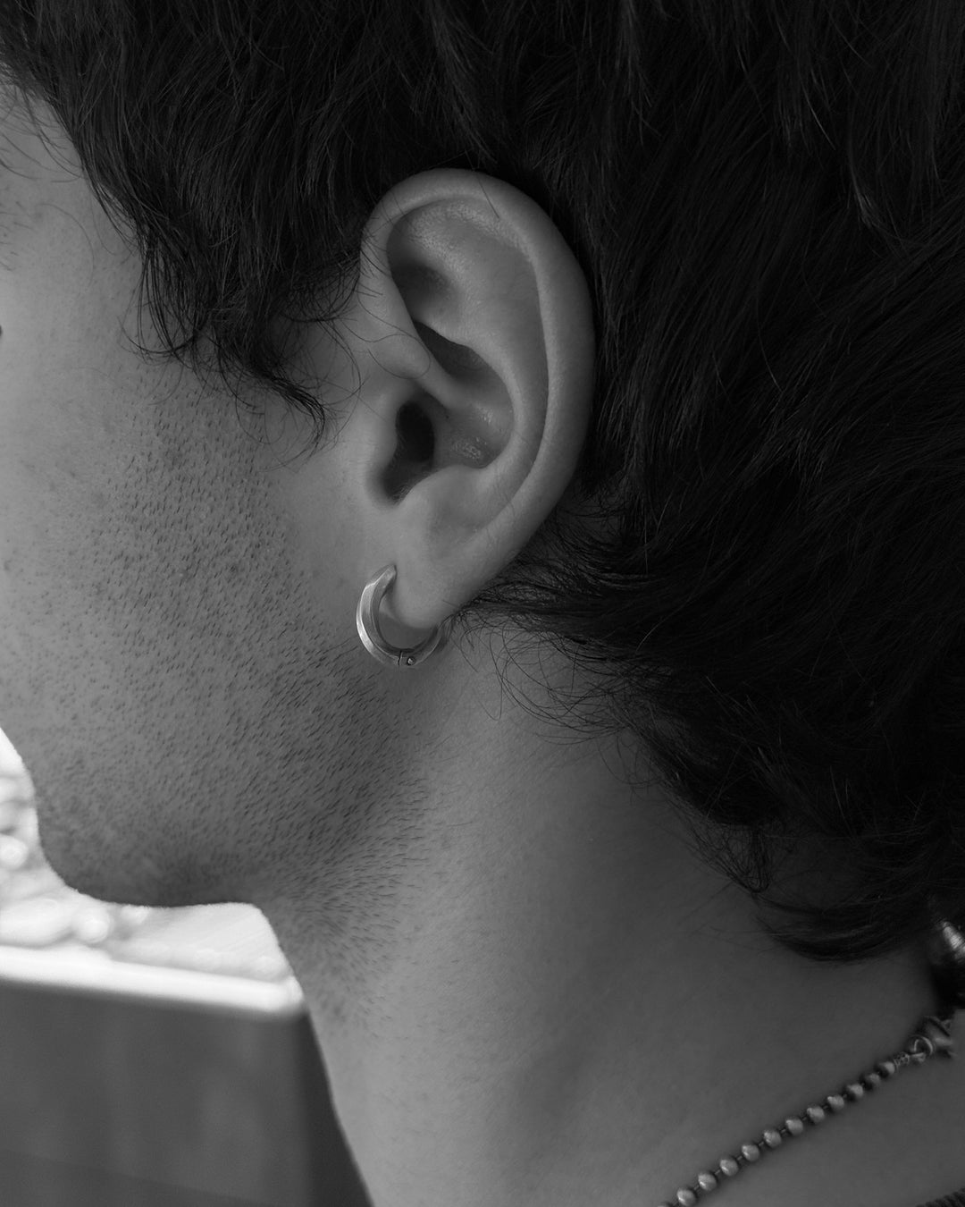 Boucle d'oreille simple en argent VIR