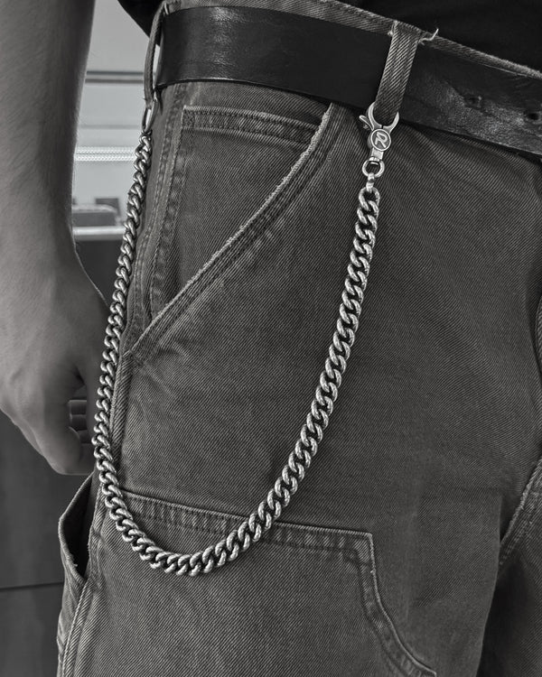 Silver key chain ROAM