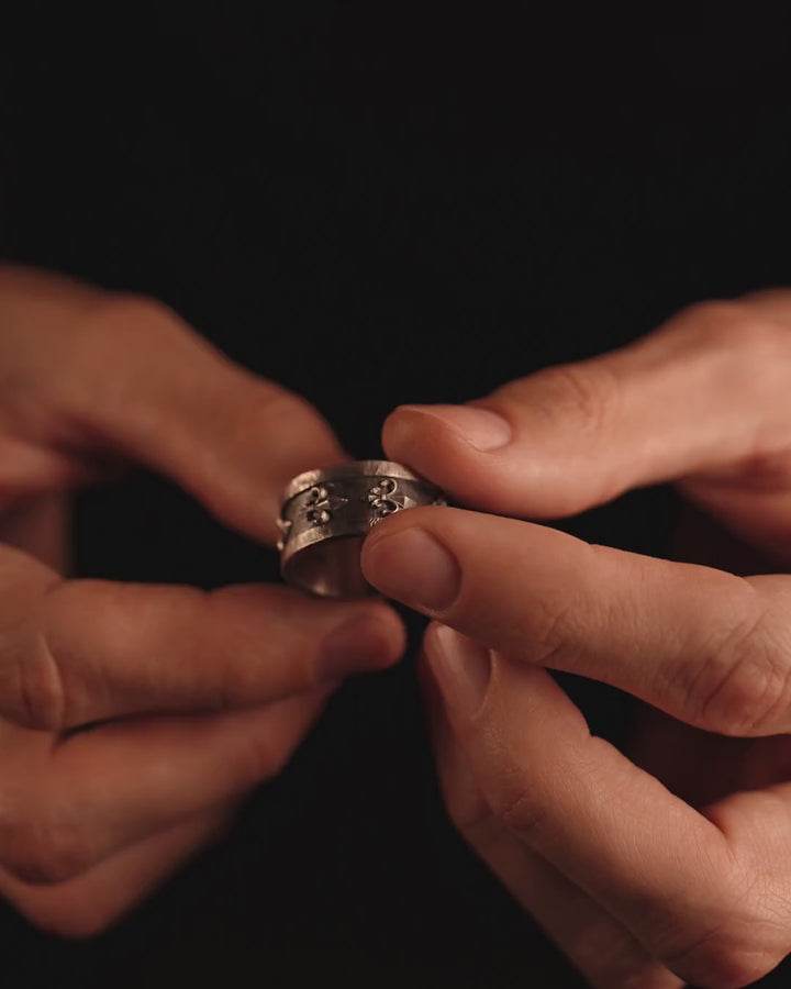Bague en argent FLEUR DE LIS