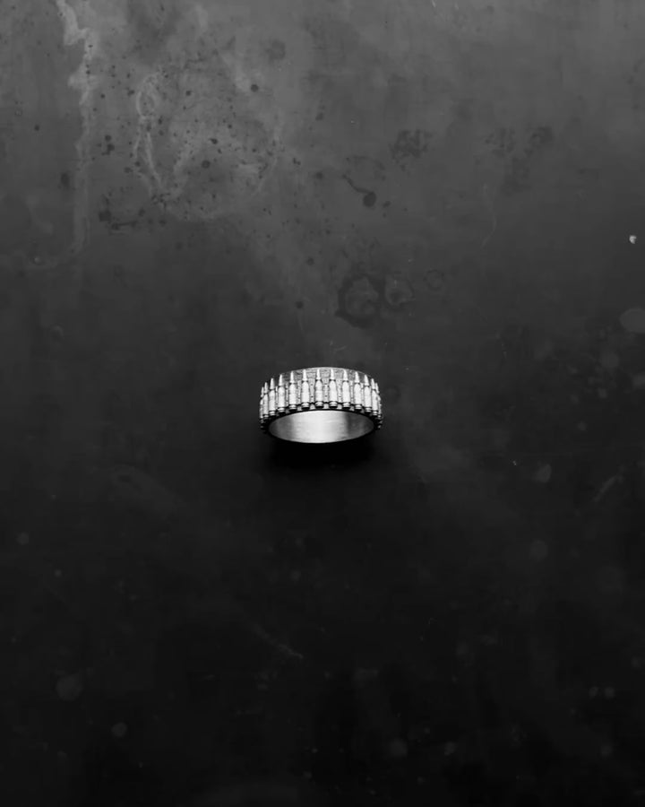 Bague en argent BALLES DE RETRIBUTION