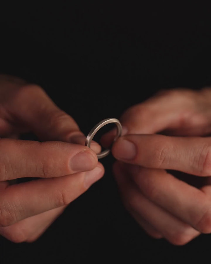 Silver ring INFINITE LOOP