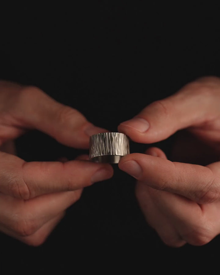 Bague en argent SKILL