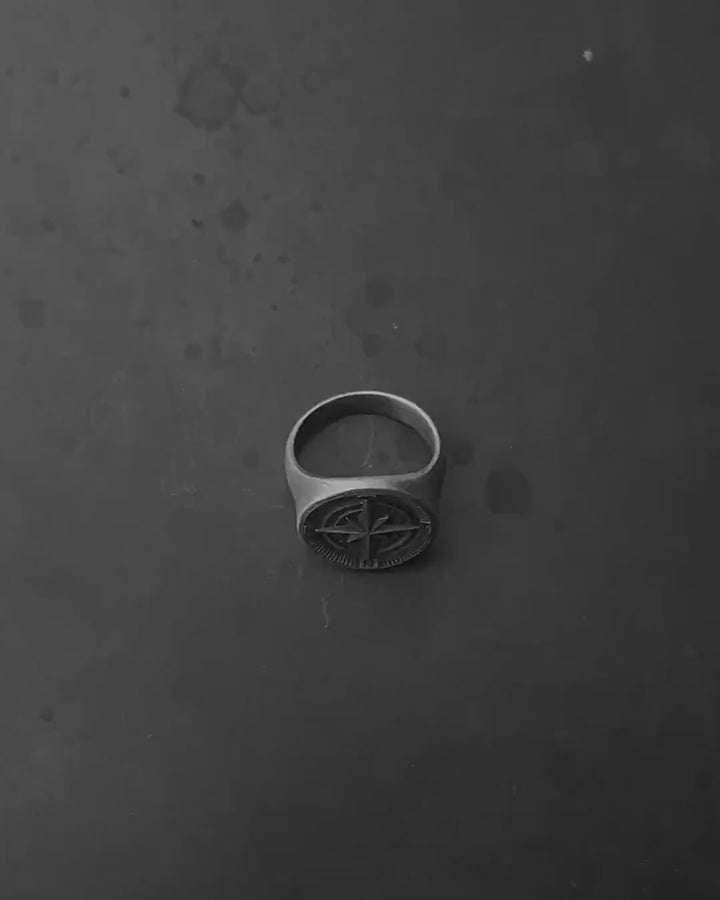 Bague en argent BOUSSOLE. ÉTOILE POLAIRE