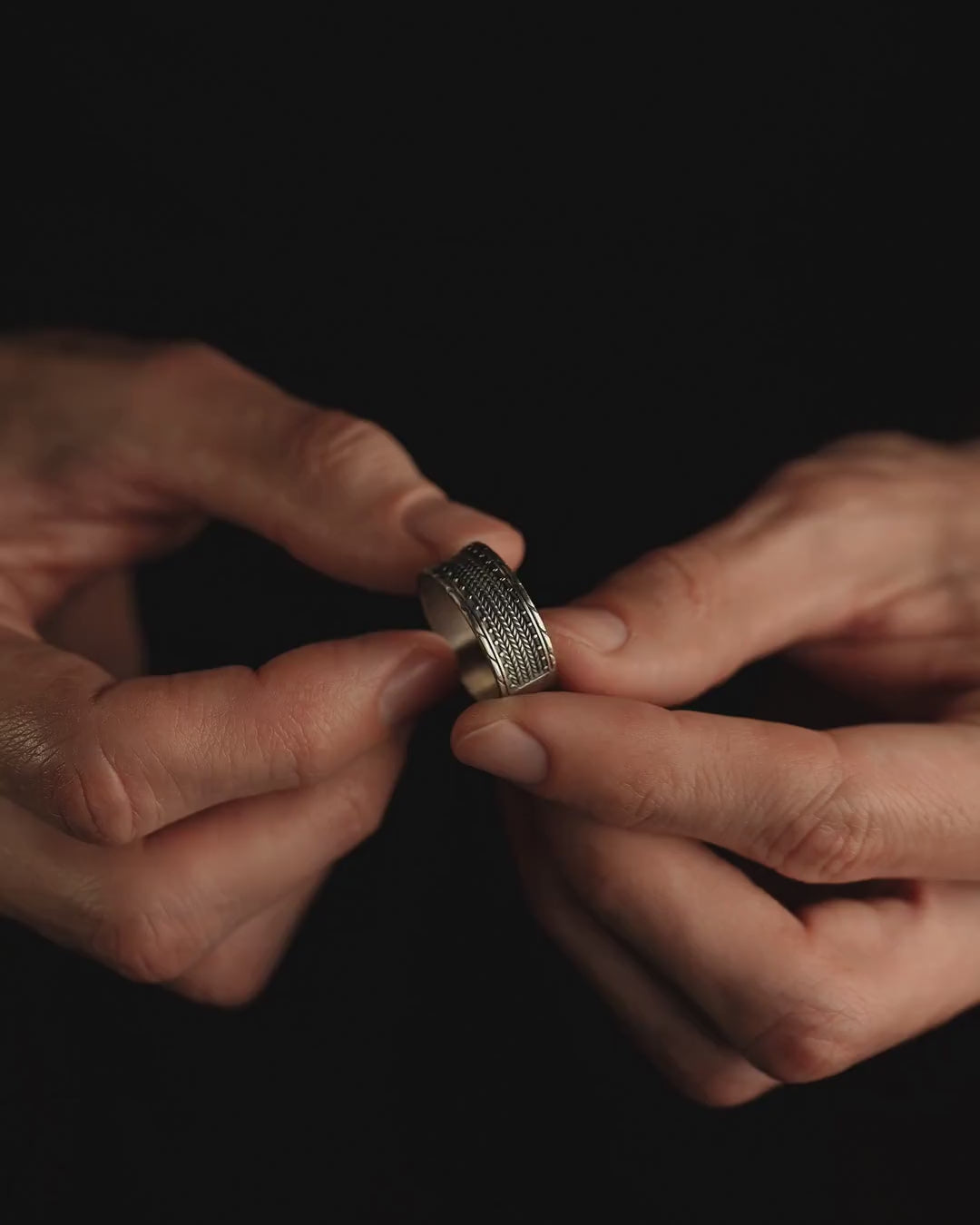 TEXTURED silver ring