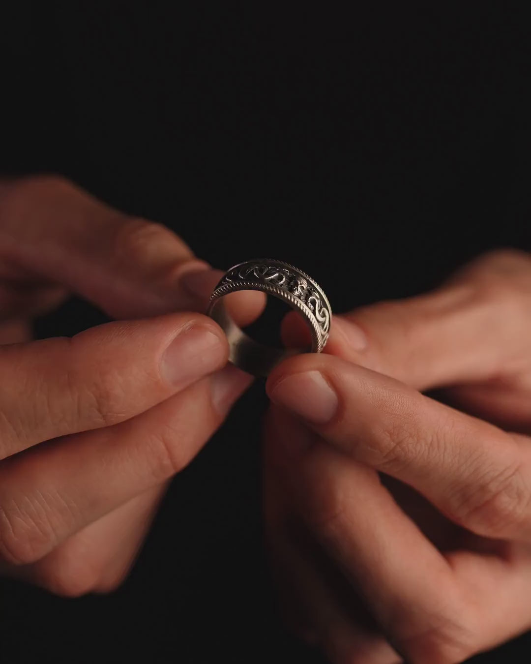 THE GUIDE OF SOULS silver ring