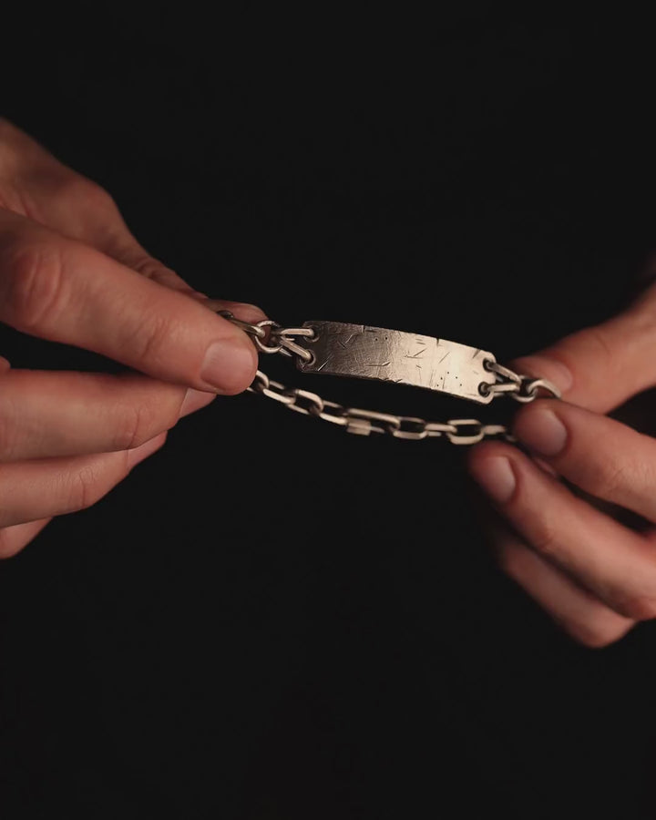 Bracelet en argent IKUINEN
