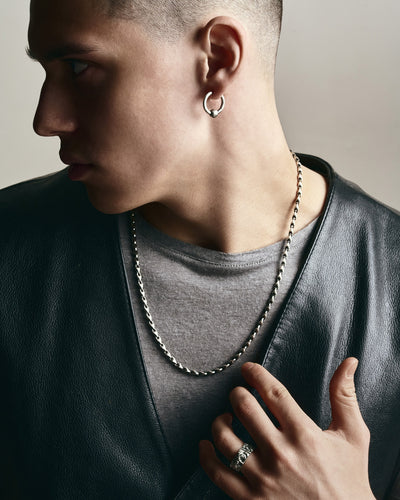 Silver single earring GRAVITY